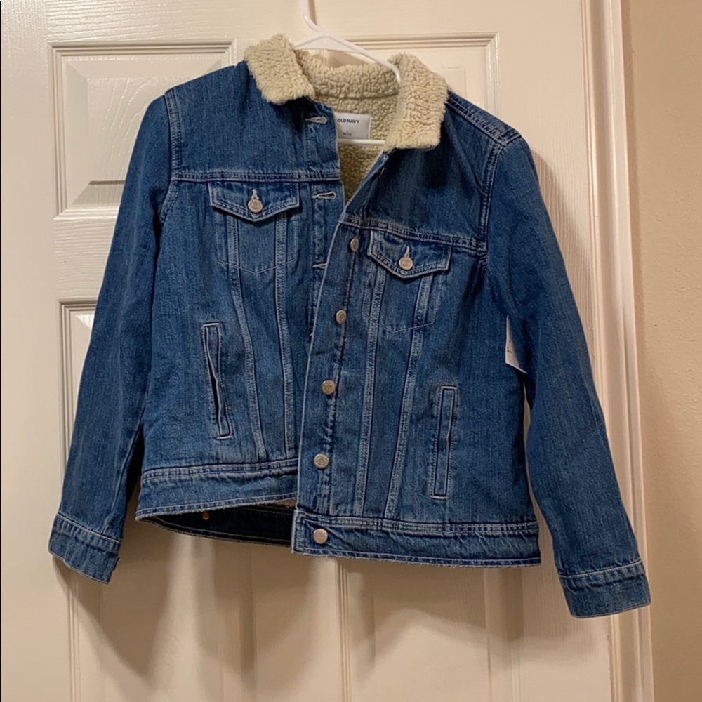 NWT Sherpa jean jacket